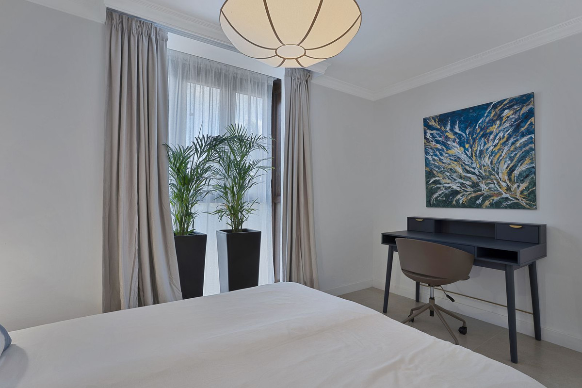 Appartement te koop in El Paraiso | 2 slaapkamers H5305687