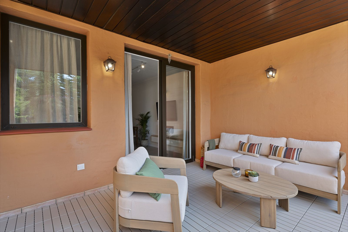 Appartement te koop in El Paraiso | 2 slaapkamers H5305687