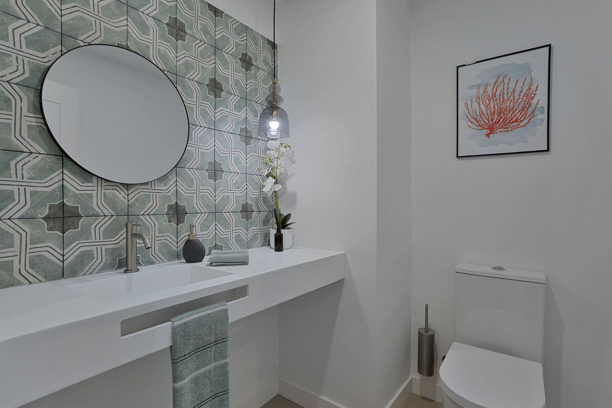 Appartement te koop in El Paraiso | 2 slaapkamers H5305687