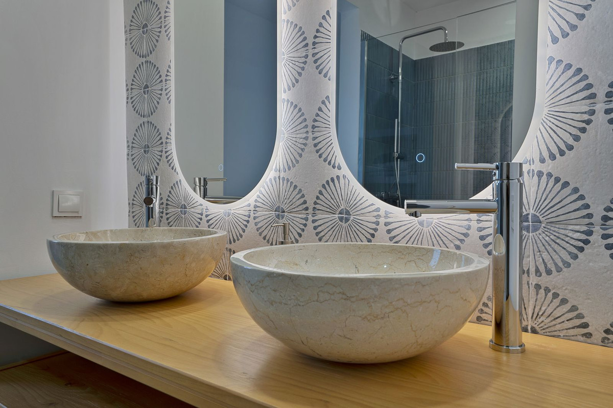 Appartement te koop in El Paraiso | 2 slaapkamers H5305687