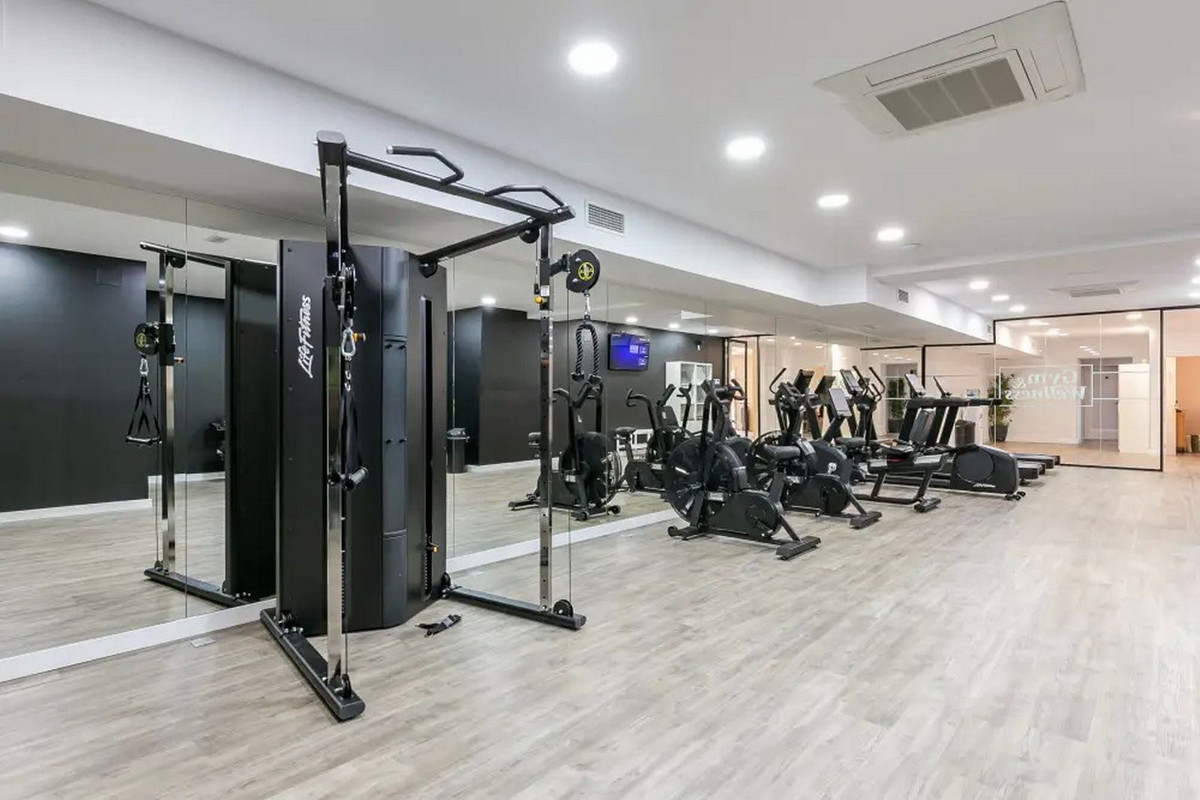 Appartement te koop in El Paraiso | 2 slaapkamers H5337727