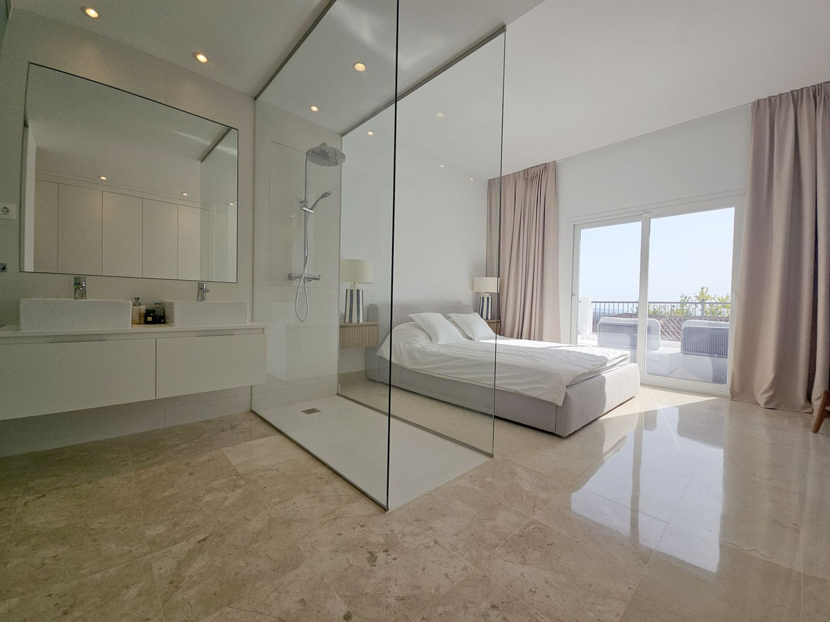 Appartement te koop in El Paraiso | 3 slaapkamers H5346361