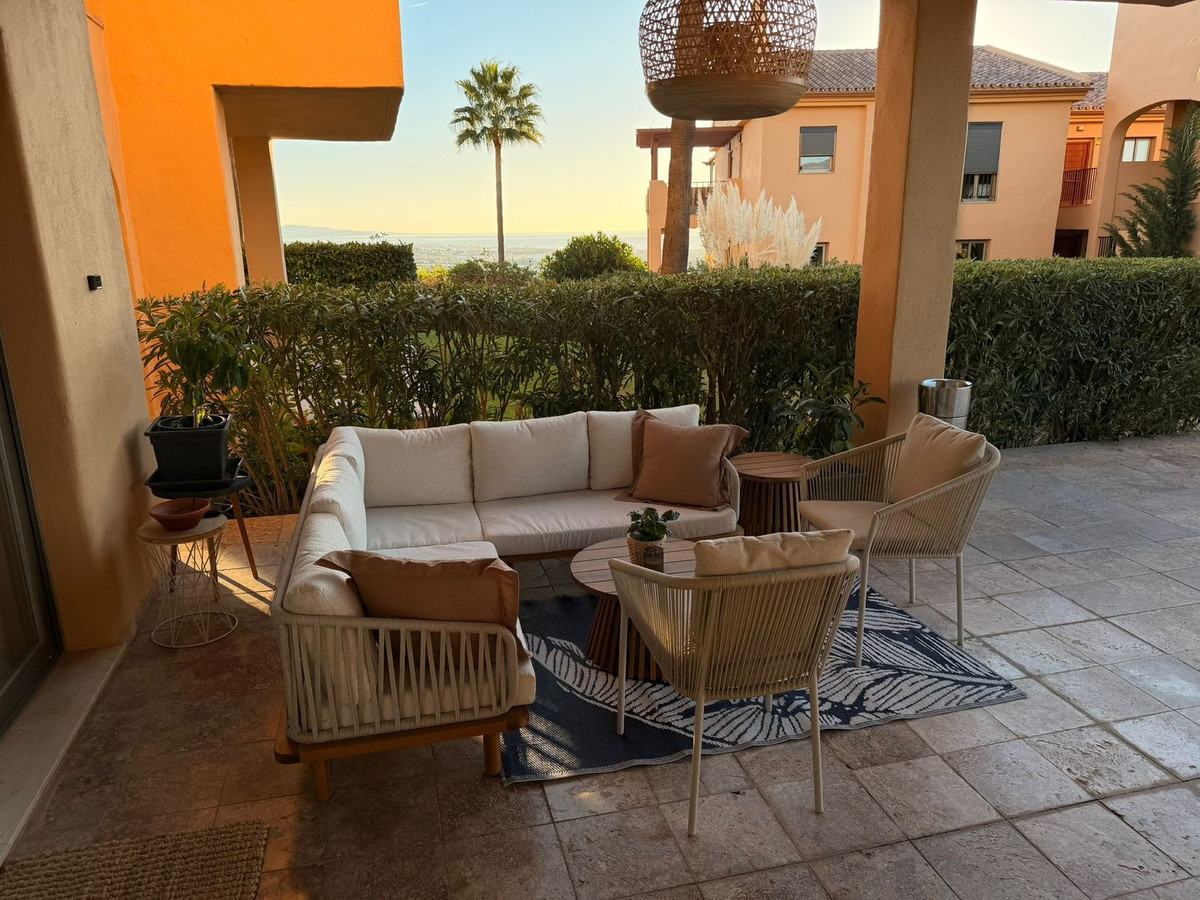 Appartement te koop in El Paraiso | 2 slaapkamers H5346442