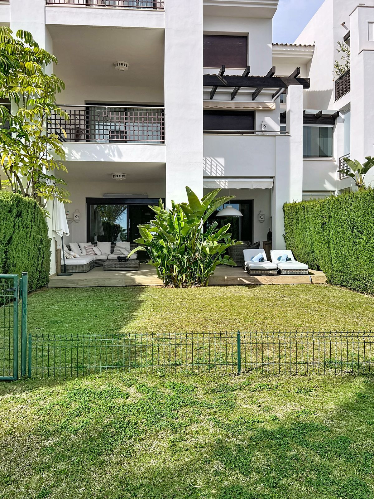 Appartement te koop in El Paraiso | 2 slaapkamers H5350396