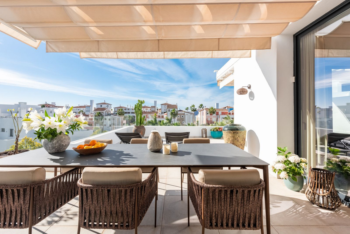 Penthouse te koop in El Paraiso | 3 slaapkamers H5353594