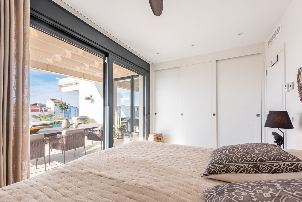 Penthouse te koop in El Paraiso | 3 slaapkamers H5353594