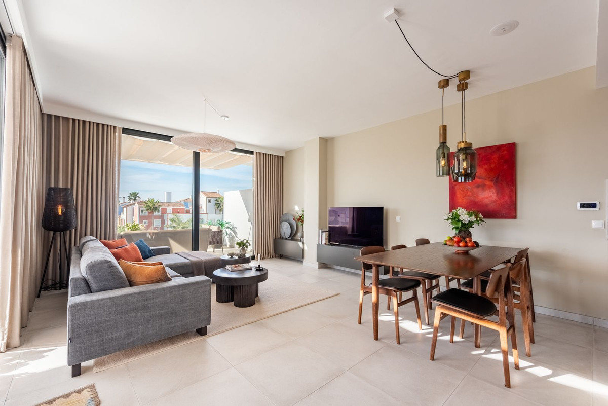 Penthouse te koop in El Paraiso | 3 slaapkamers H5353594