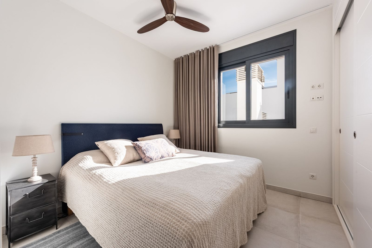 Penthouse te koop in El Paraiso | 3 slaapkamers H5353594