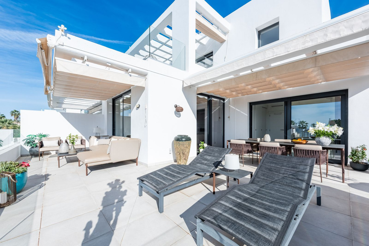 Penthouse te koop in El Paraiso | 3 slaapkamers H5353594