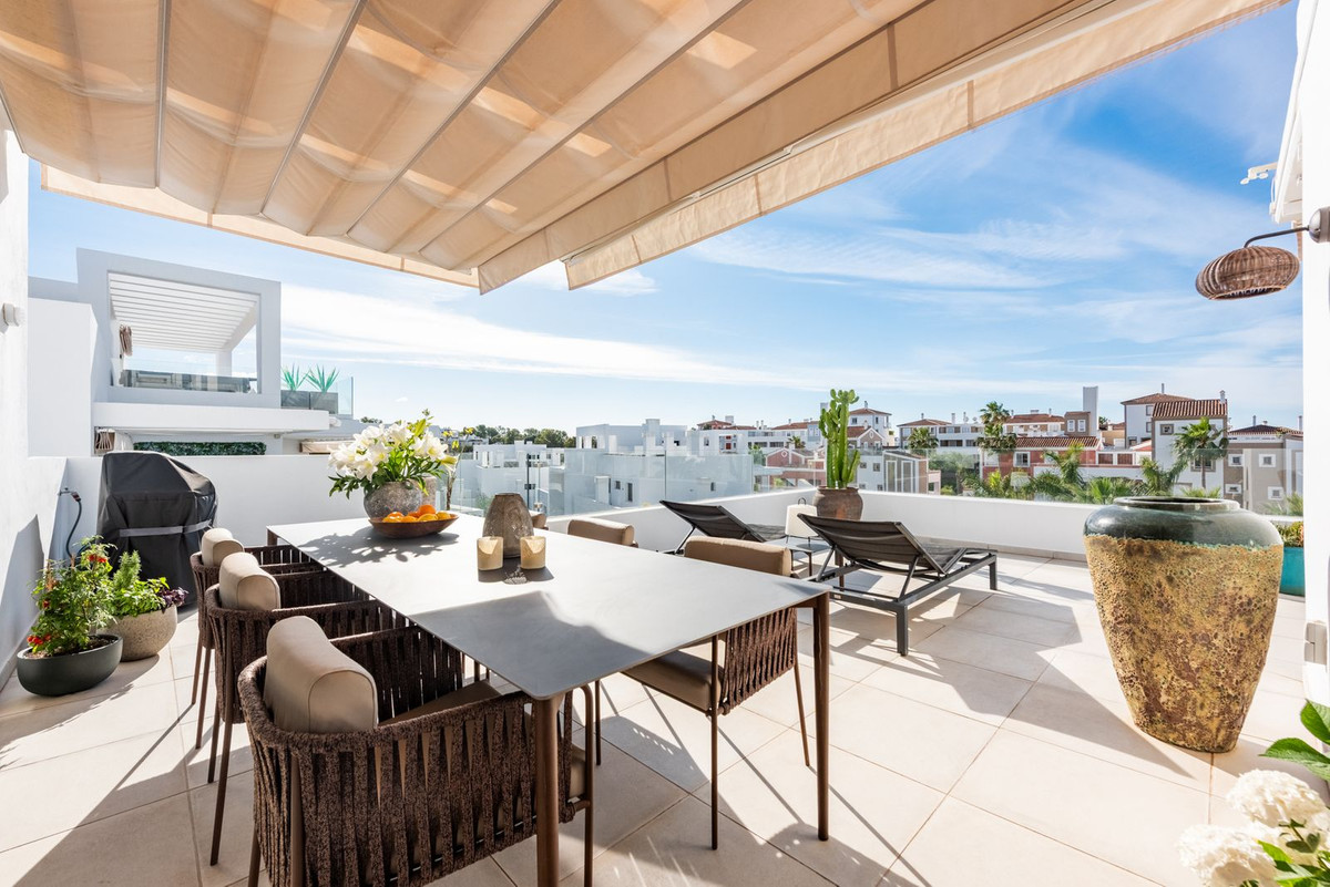 Penthouse te koop in El Paraiso | 3 slaapkamers H5353594
