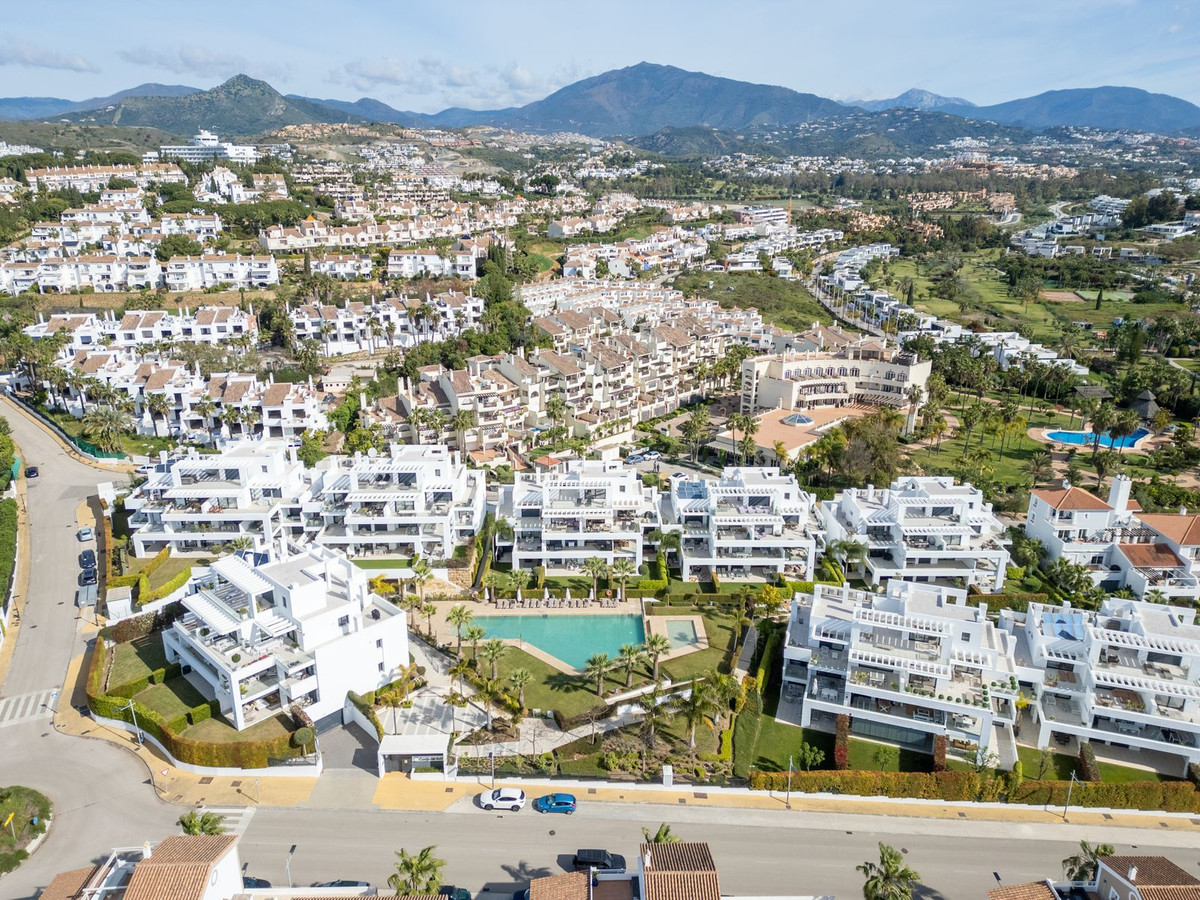 Penthouse te koop in El Paraiso | 3 slaapkamers H5353594