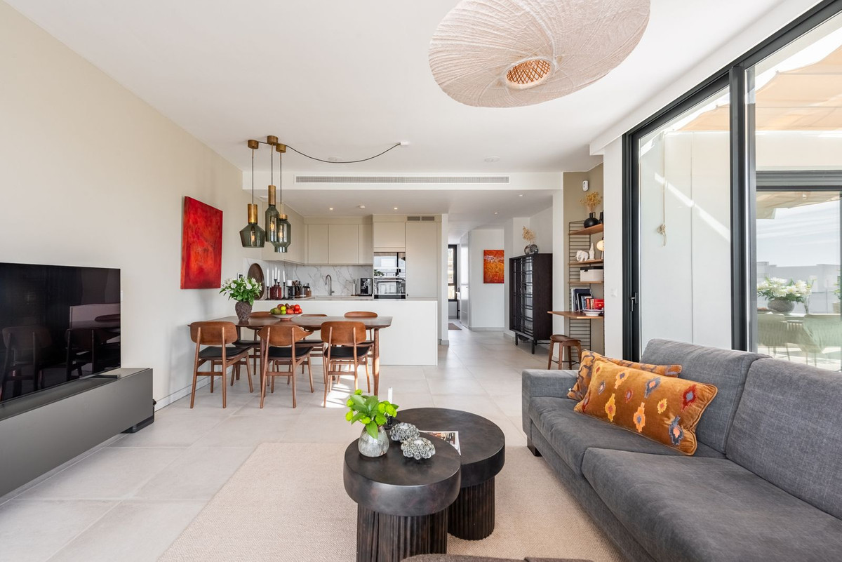 Penthouse te koop in El Paraiso | 3 slaapkamers H5353594