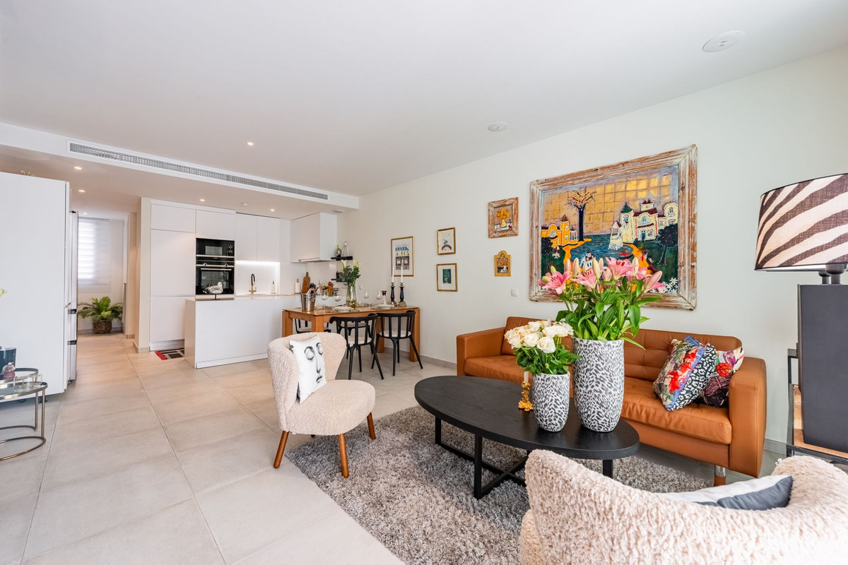 Appartement te koop in El Paraiso | 2 slaapkamers H5358121