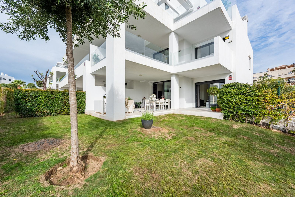 Appartement te koop in El Paraiso | 2 slaapkamers H5358121