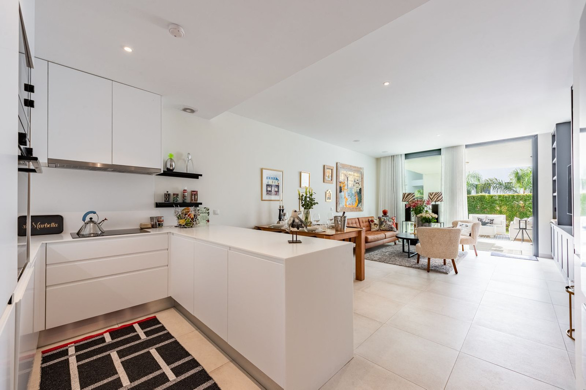 Appartement te koop in El Paraiso | 2 slaapkamers H5358121
