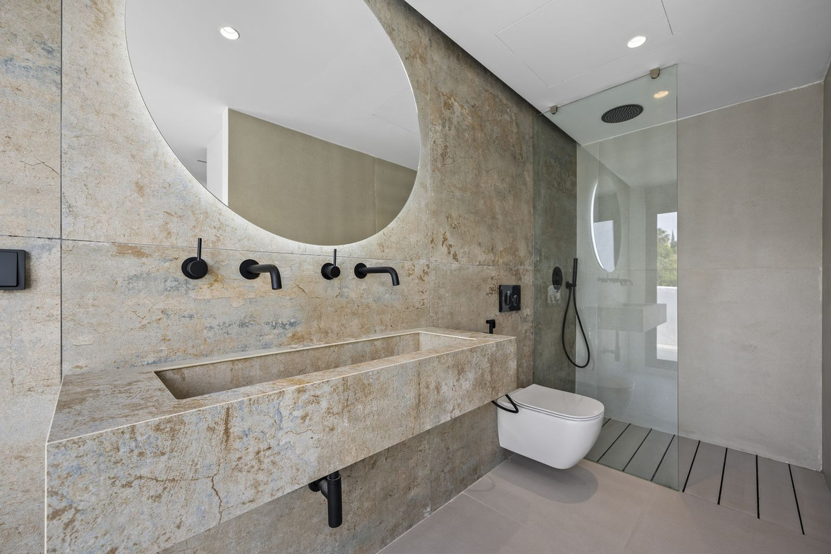 Appartement te koop in El Paraiso | 3 slaapkamers H5362732