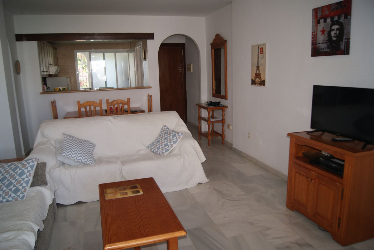 Appartement te koop in El Paraiso | 2 slaapkamers H5380198
