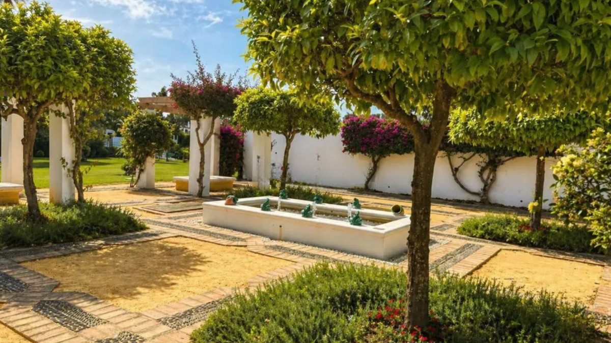 Appartement te koop in El Paraiso | 2 slaapkamers H5383957
