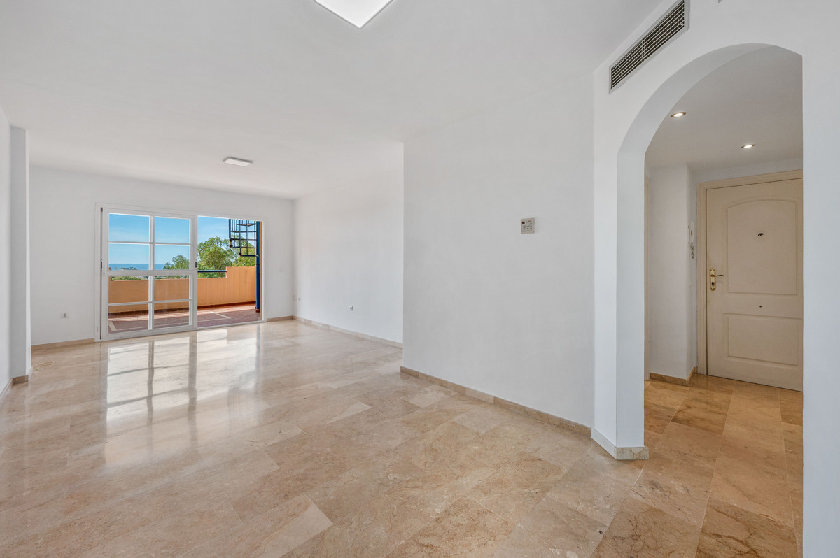 Penthouse te koop in El Paraiso | 2 slaapkamers H5384113