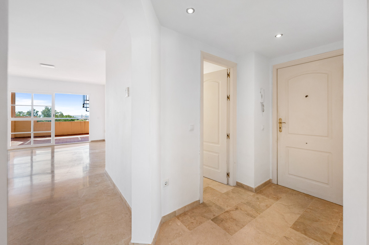 Penthouse te koop in El Paraiso | 2 slaapkamers H5384113