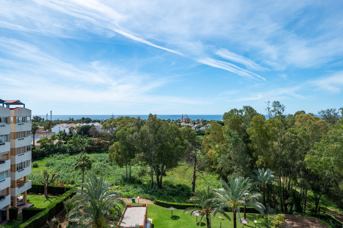 Penthouse te koop in El Paraiso | 2 slaapkamers H5384113