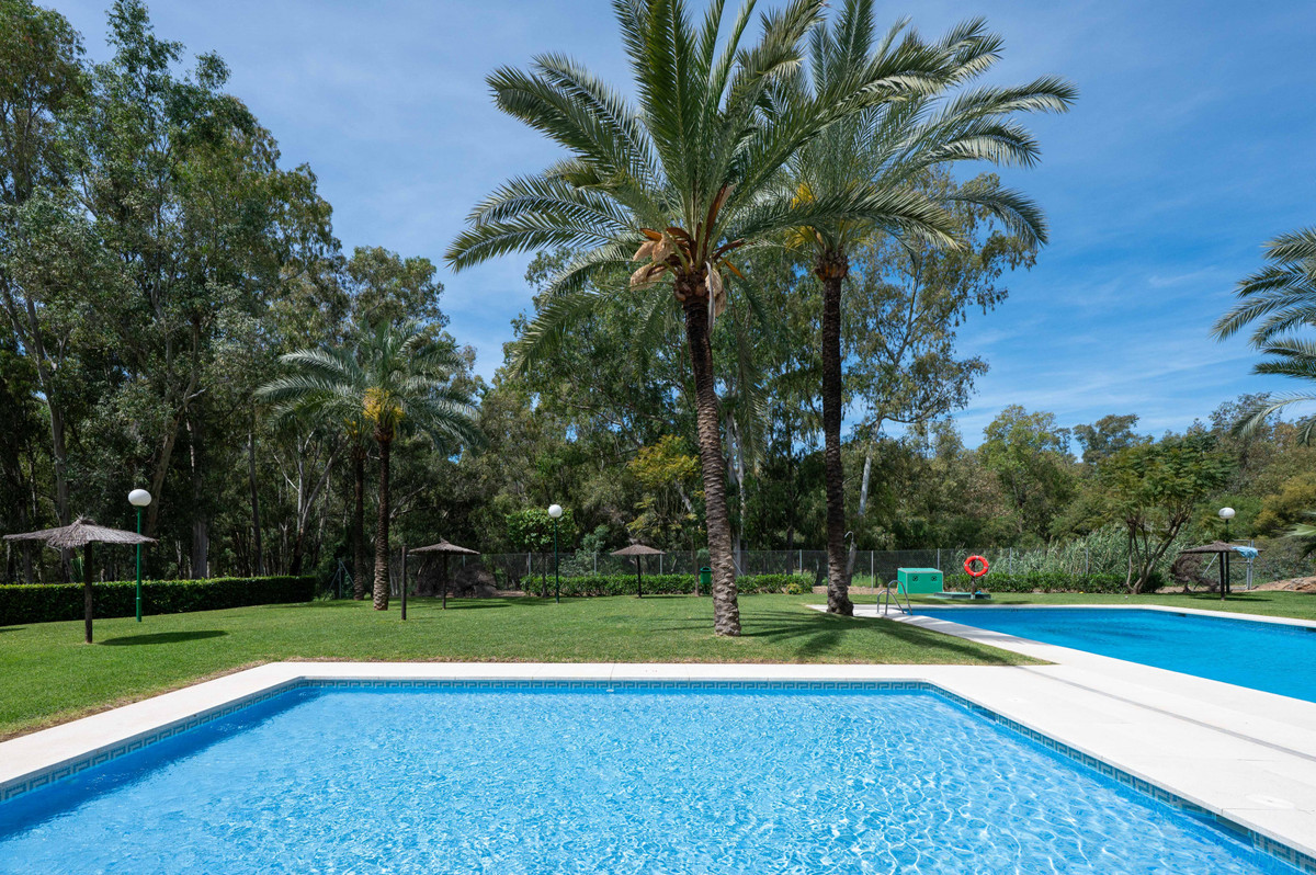Penthouse te koop in El Paraiso | 2 slaapkamers H5384113