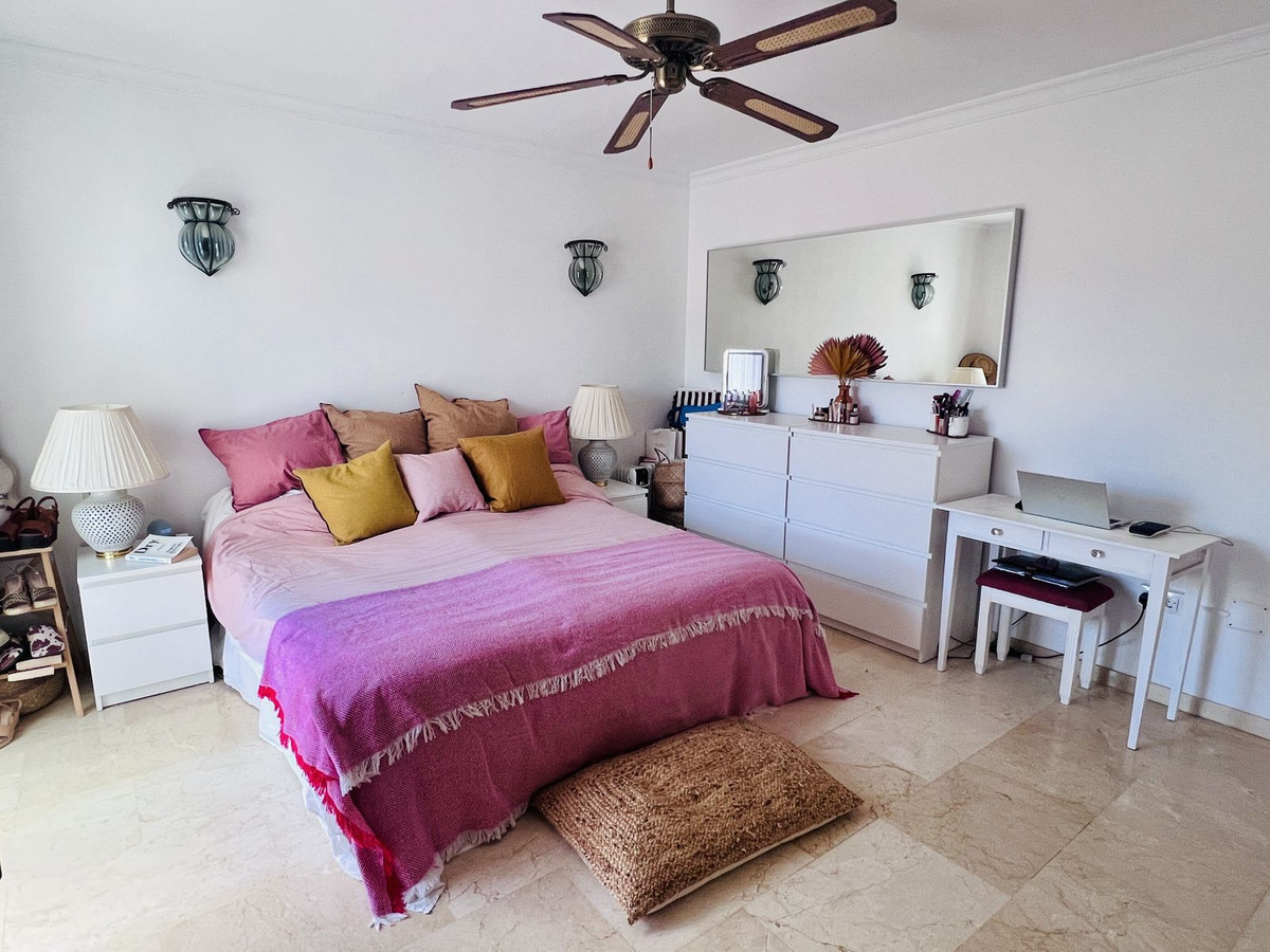 Huis te koop in El Paraiso | 3 slaapkamers H5384656