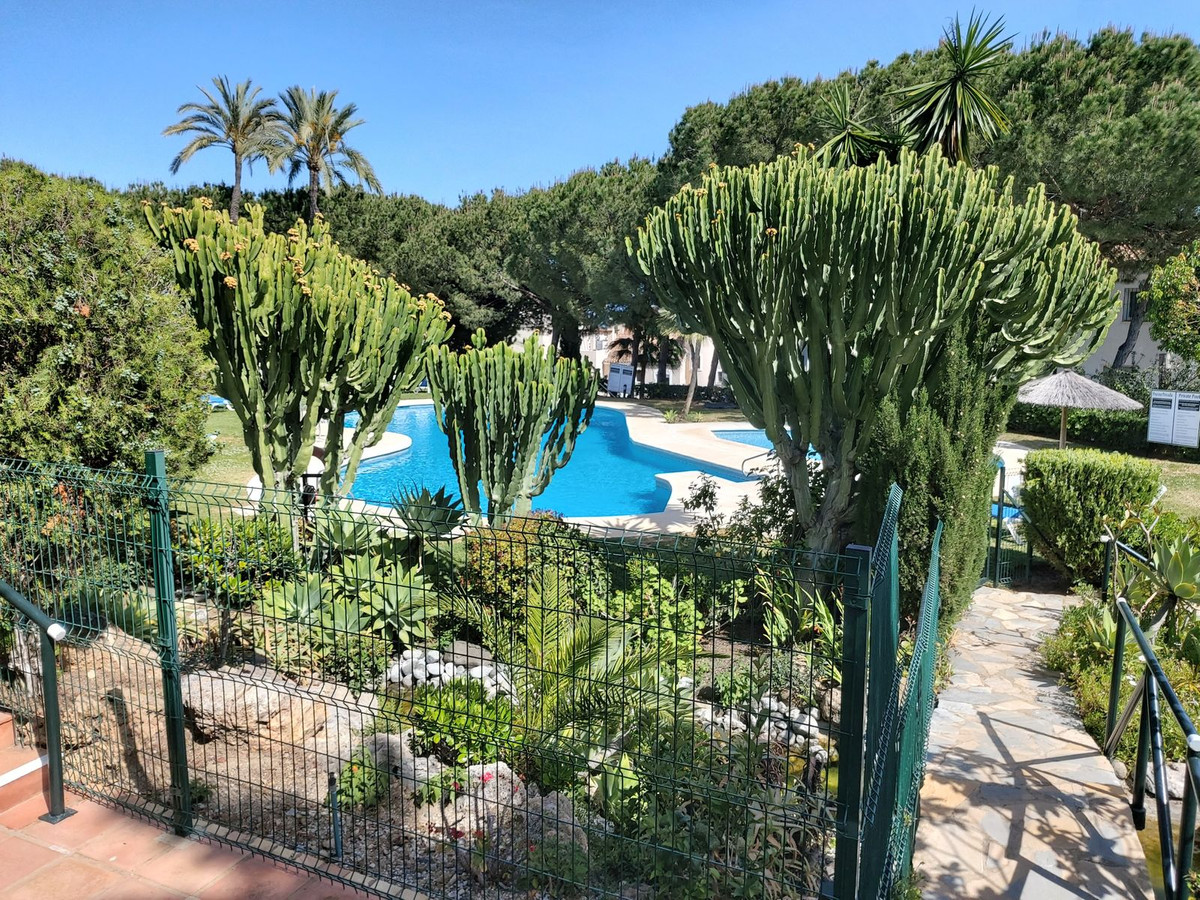 Huis te koop in El Paraiso | 3 slaapkamers H5384656