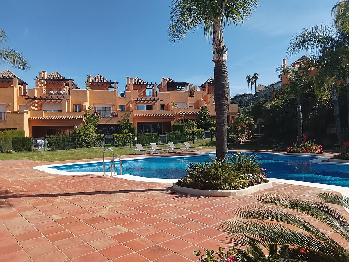 Appartement te koop in El Paraiso | 3 slaapkamers H5392945