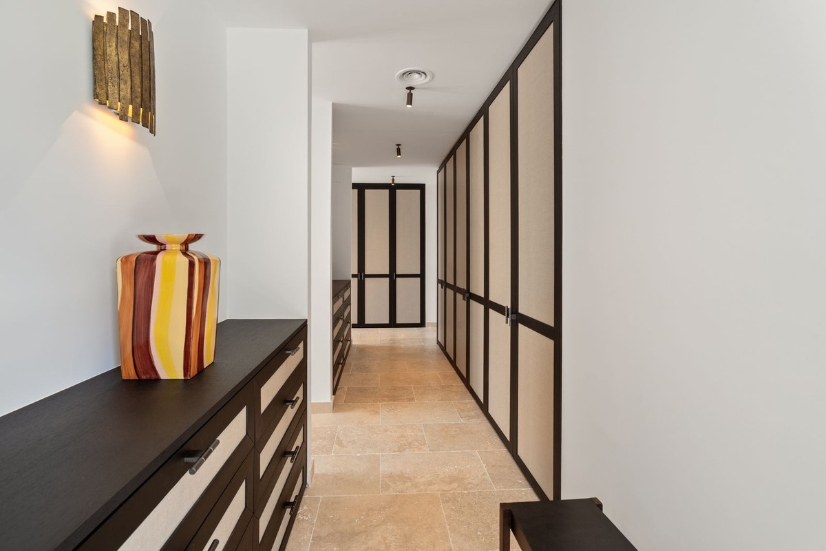 Penthouse te koop in El Paraiso | 5 slaapkamers H5399800