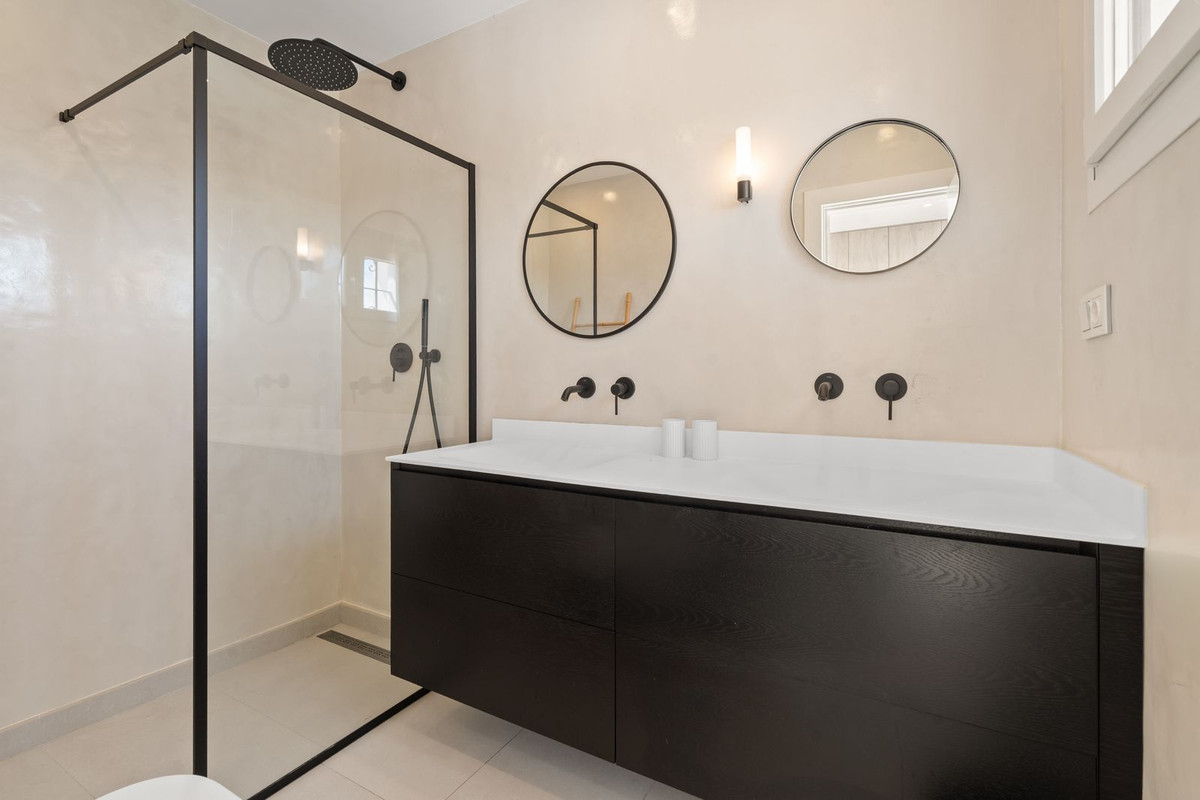 Penthouse te koop in El Paraiso | 5 slaapkamers H5399800