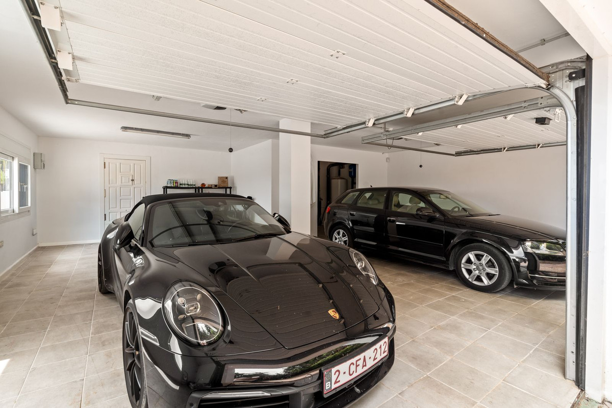 Penthouse te koop in El Paraiso | 5 slaapkamers H5399800