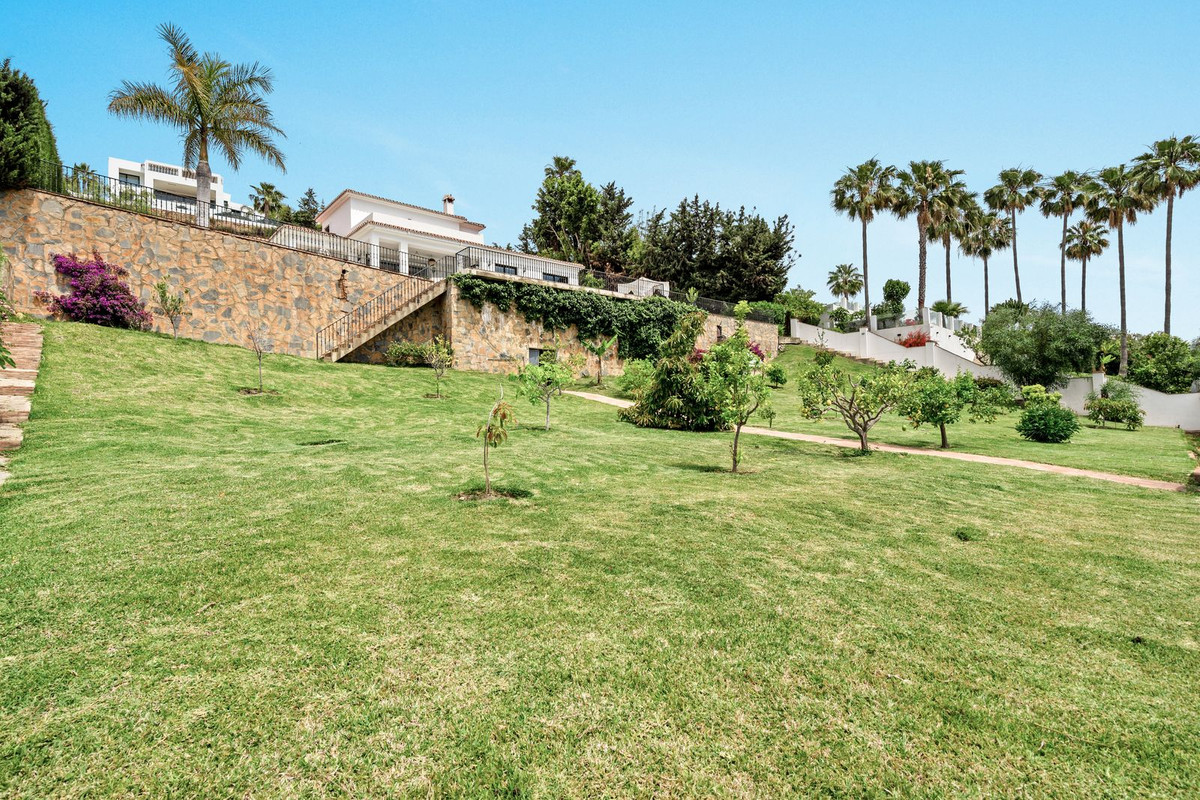 Penthouse te koop in El Paraiso | 5 slaapkamers H5399800