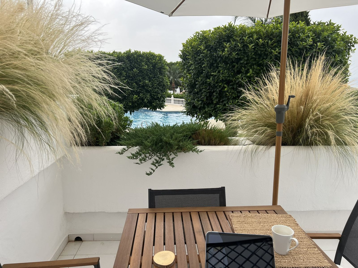 Duplex te koop in El Paraiso | 2 slaapkamers H5444932