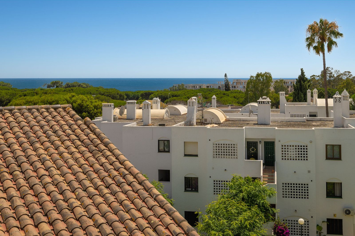 Appartement te koop in El Paraiso | 2 slaapkamers H5449699