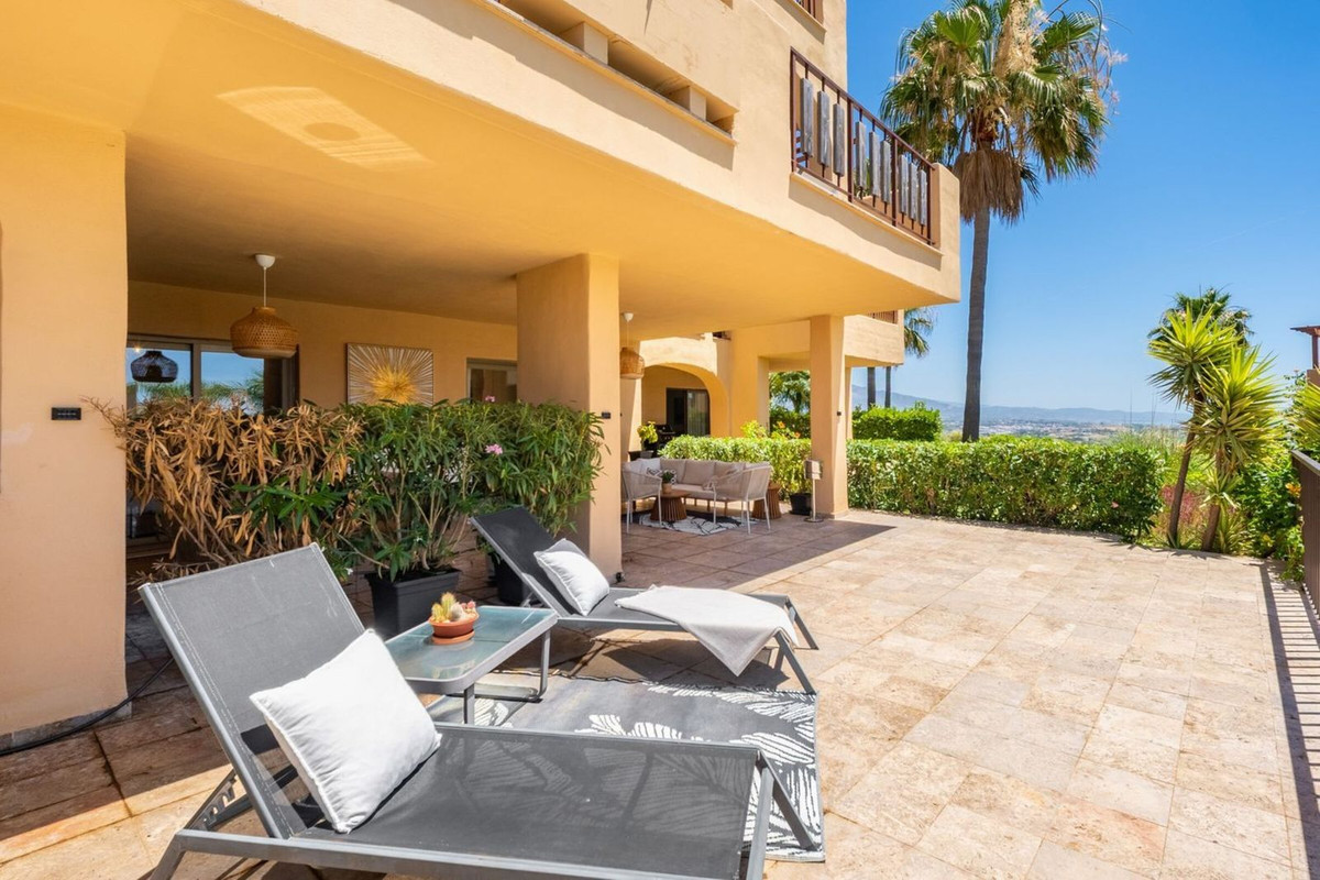 Appartement te koop in El Paraiso | 2 slaapkamers H5461552