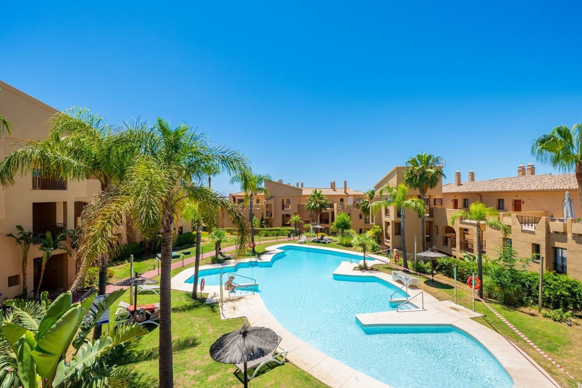 Appartement te koop in El Paraiso | 2 slaapkamers H5461552