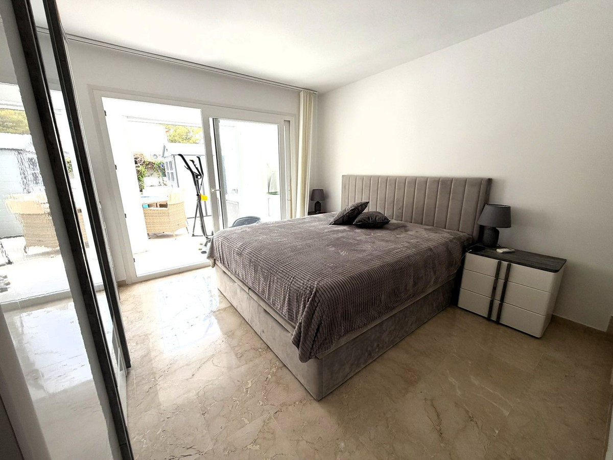 Huis te koop in El Paraiso | 2 slaapkamers H5464810
