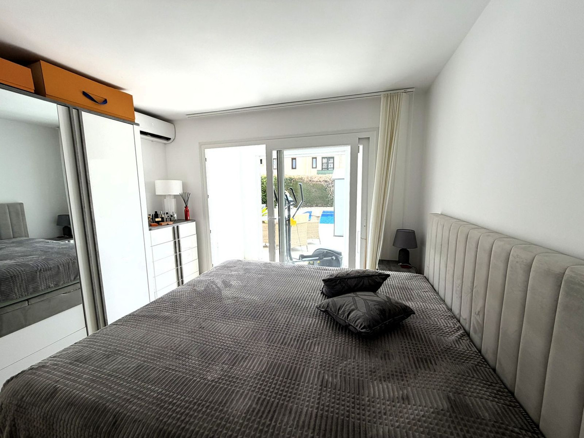 Huis te koop in El Paraiso | 2 slaapkamers H5464810