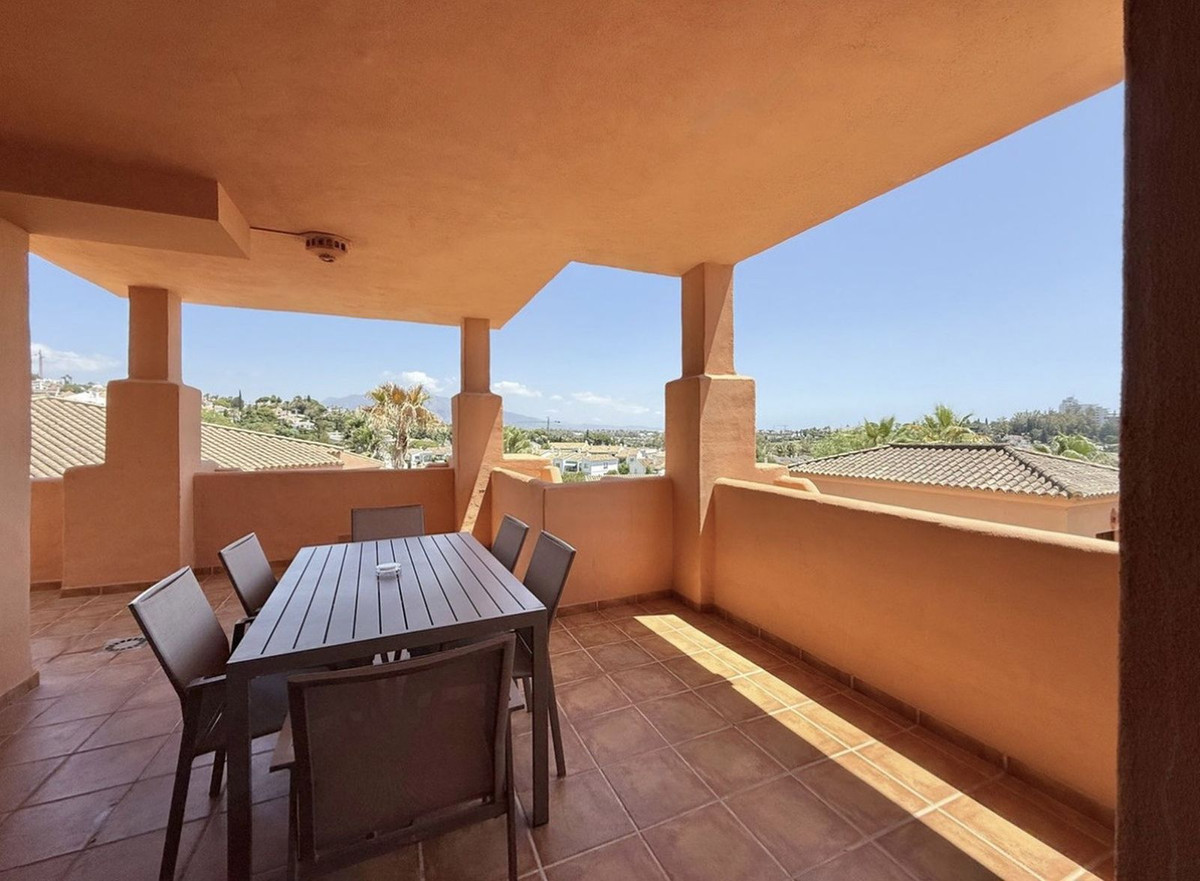 Appartement te koop in El Paraiso | 3 slaapkamers H5468197