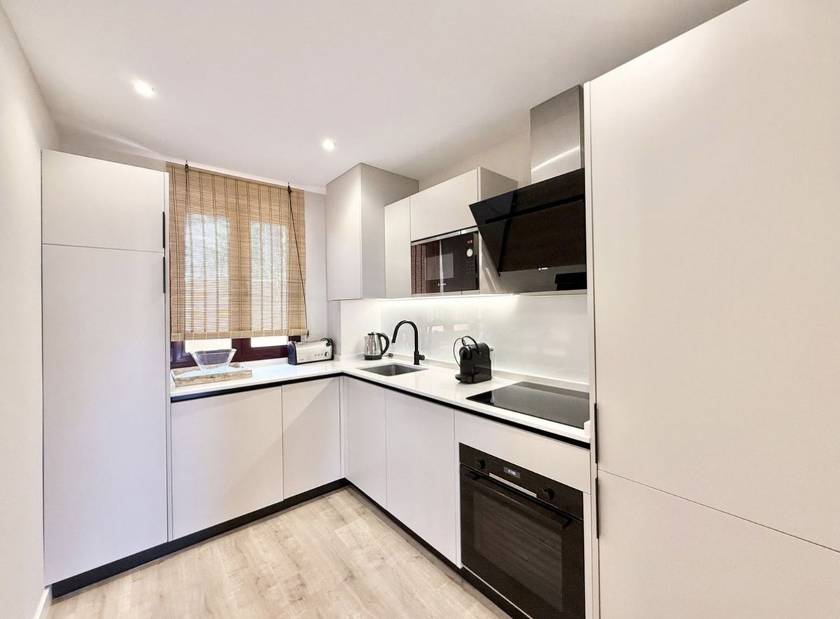 Appartement te koop in El Paraiso | 3 slaapkamers H5468197