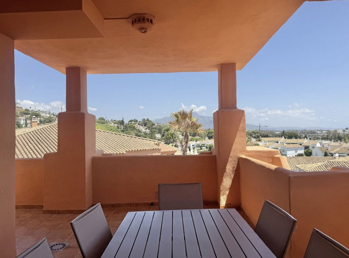 Appartement te koop in El Paraiso | 3 slaapkamers H5468197