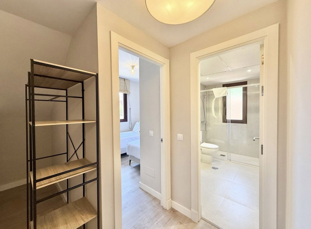 Appartement te koop in El Paraiso | 3 slaapkamers H5468197