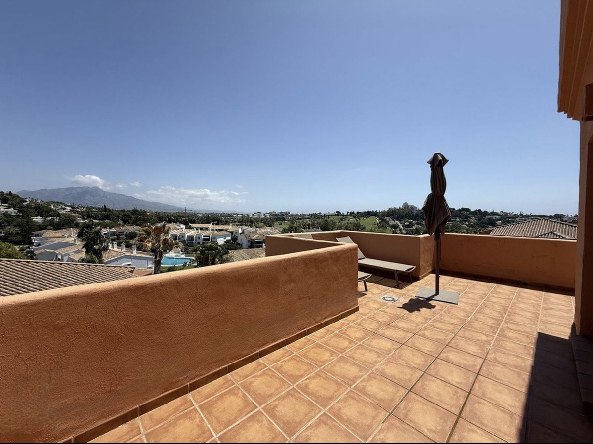 Appartement te koop in El Paraiso | 3 slaapkamers H5468197