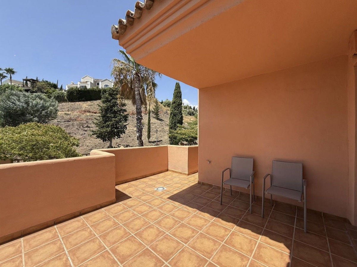 Appartement te koop in El Paraiso | 3 slaapkamers H5468197