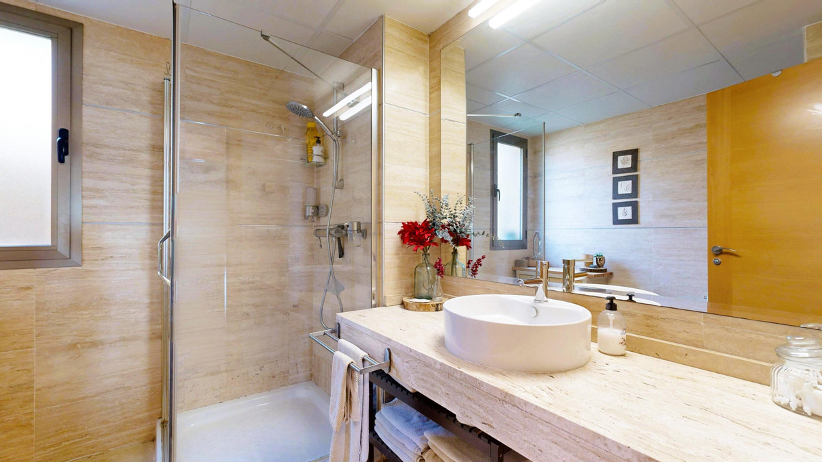 Property main view 33