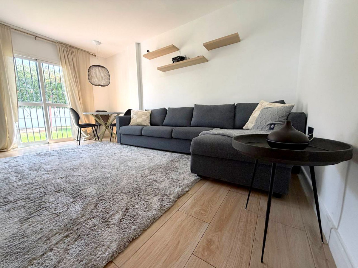 Appartement te koop in El Paraiso | 1 slaapkamers H5471377