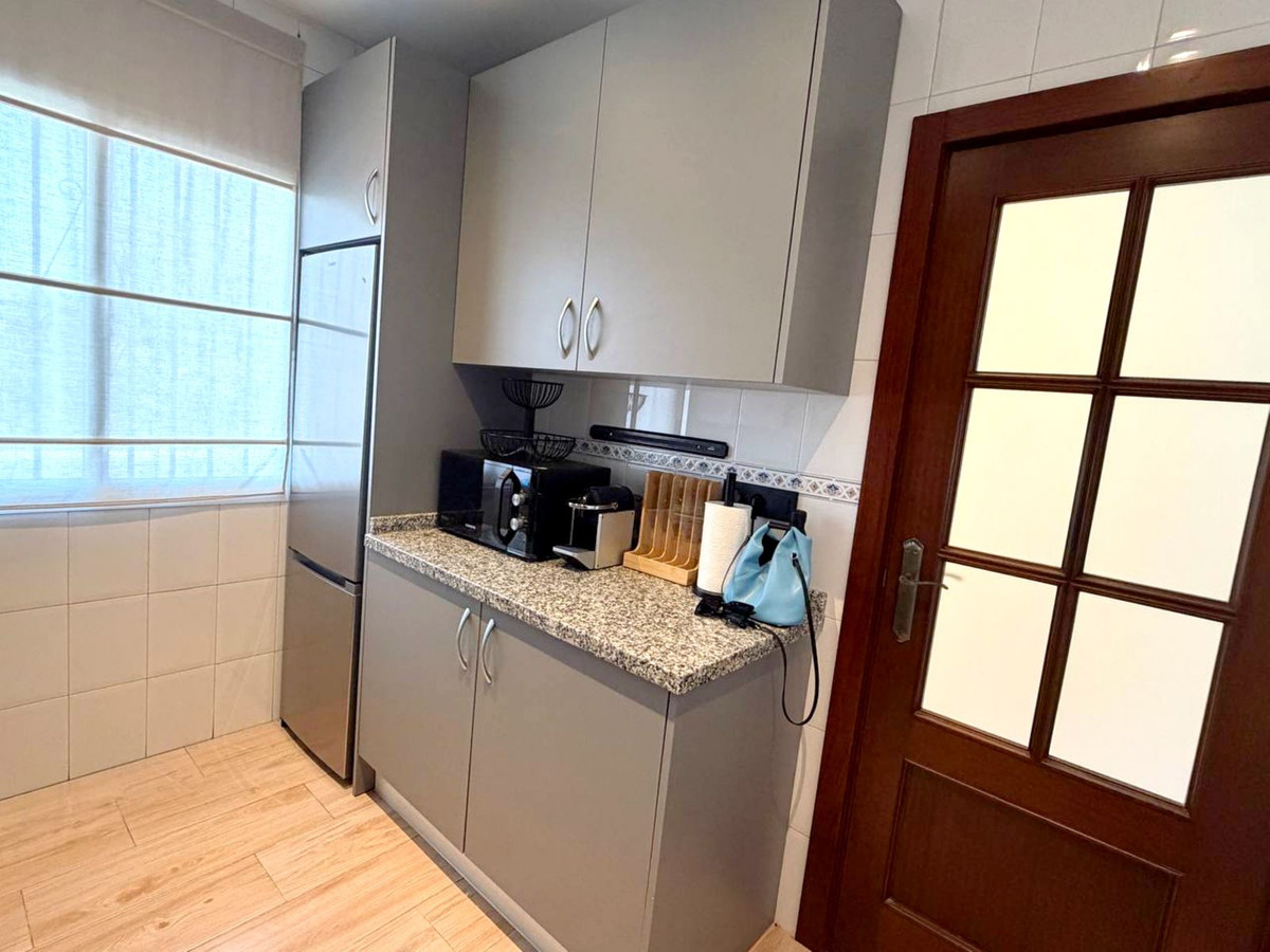 Appartement te koop in El Paraiso | 1 slaapkamers H5471377