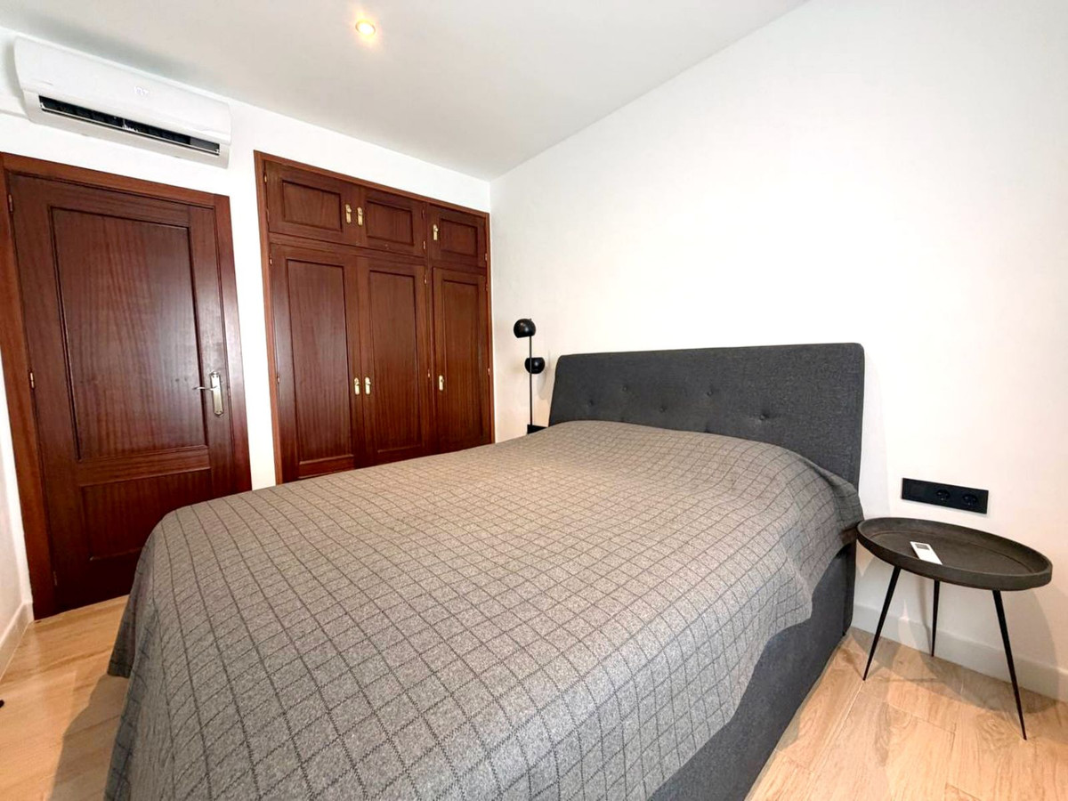 Appartement te koop in El Paraiso | 1 slaapkamers H5471377