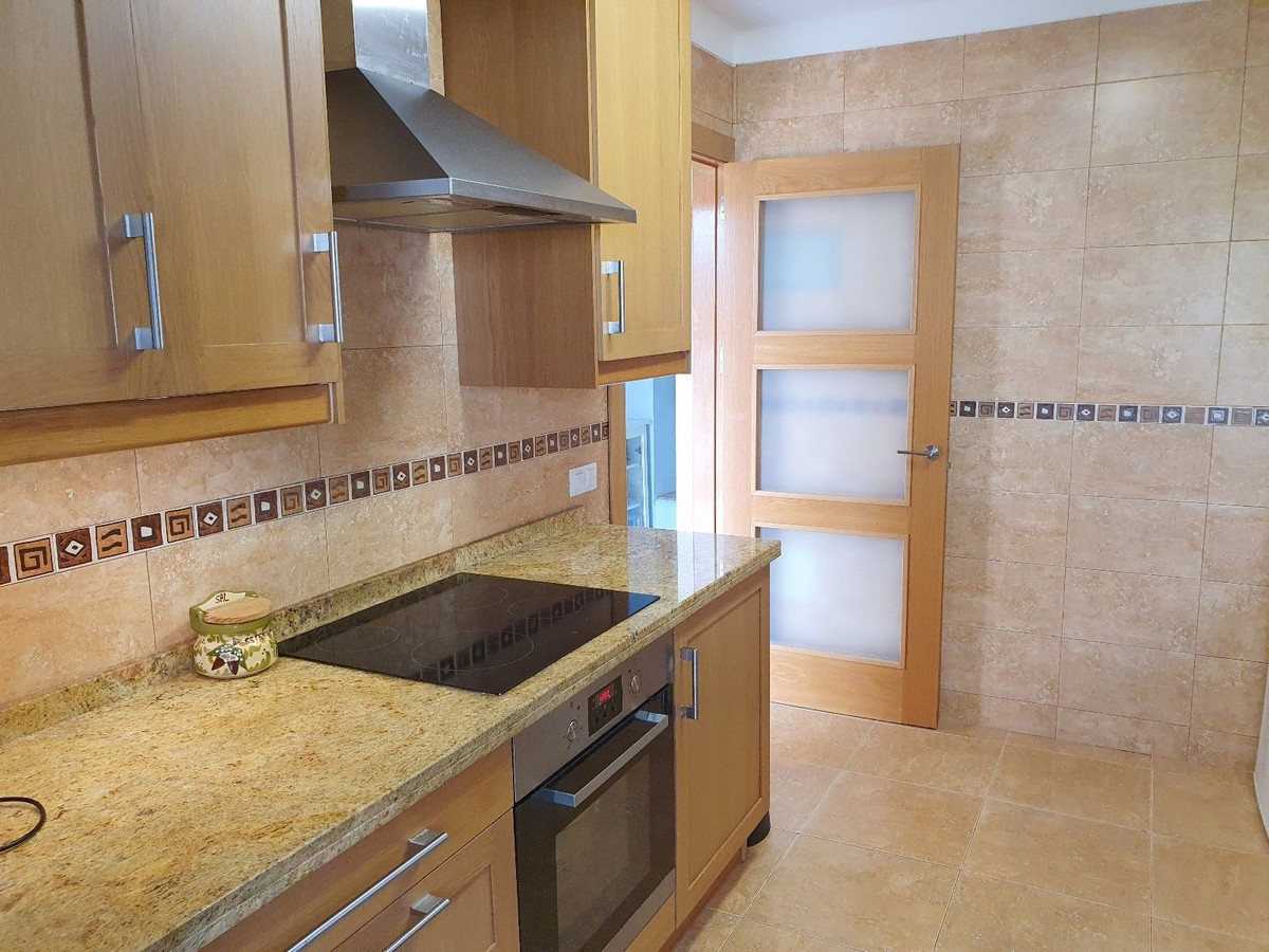 Appartement te koop in El Paraiso | 2 slaapkamers H5481469